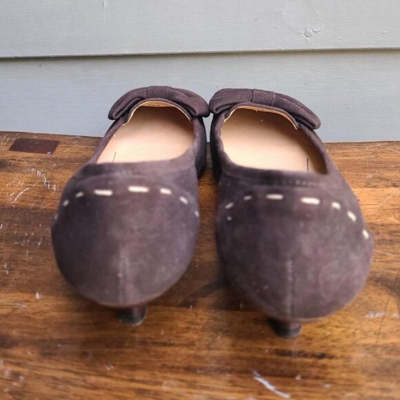 Kate Spade Linette Brown Suede Kitten Heels with Bow NIB!  NWT!  NEW! Size 7 1/2 - Picture 9 of 13